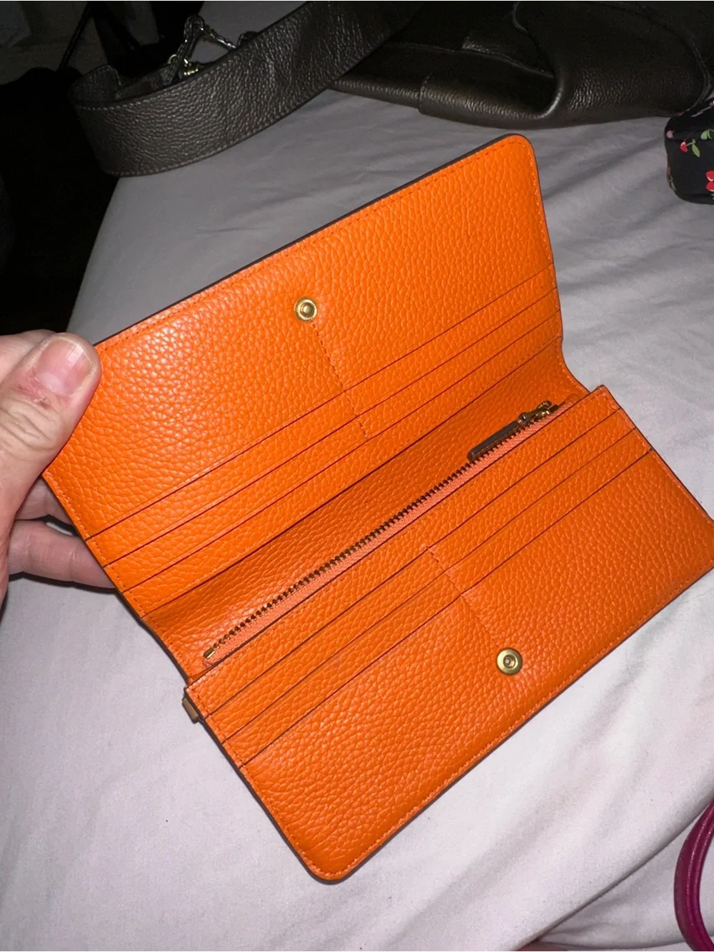 Tory Burch Pebbled Leather Zip Wallet in Camel tan gold acc like new orange int